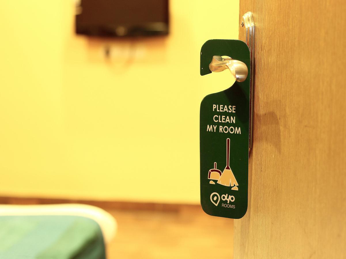 Hotel Trimoorti Kolkata Eksteriør bilde